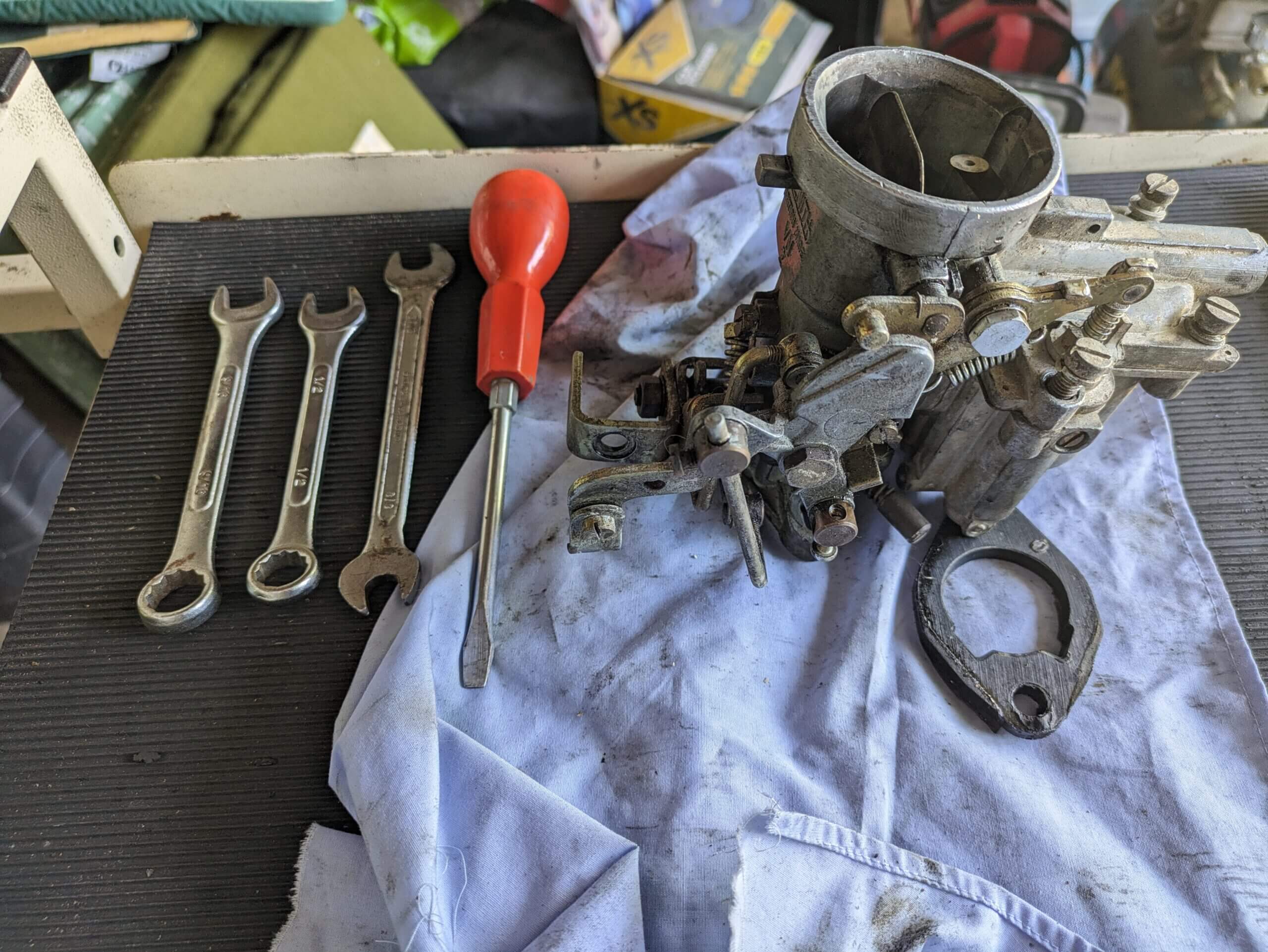 Carburettor leaking fuel